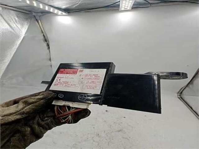 Foto 3ª: Centralita Motor ECU Toyota Rav4 2.2 EXECUTIVE [2.2 LTR. - 130 KW D-CAT] [2AD]