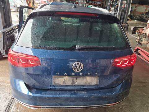 Portón Volkswagen Passat R-LINE 150CV 110KW