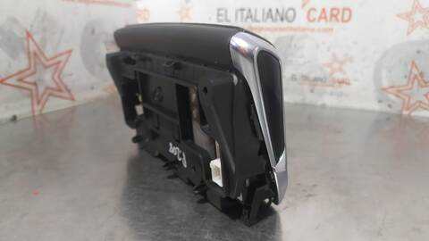 Foto 2ª: Pantalla Multifuncion Peugeot 208 156CV 115KW