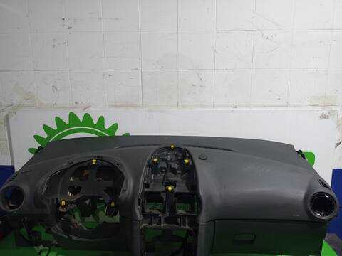 Foto 3ª: Salpicadero Opel Corsa 1.3 16V CDTI 75CV 55KW [Z13DTJ] (2007)