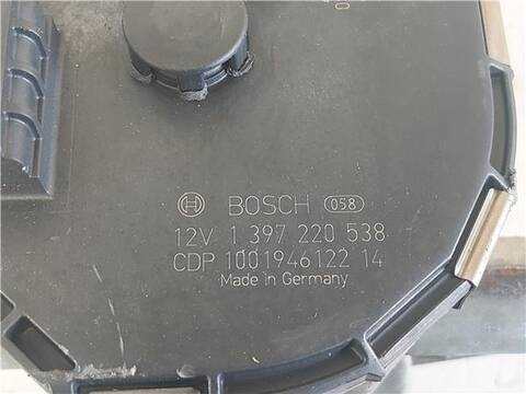 Foto 3ª: Motor Limpia Delantero Bmw Serie 5 518 3.0 530D BERLINA 245CV 180KW [N57D30A] (2010)