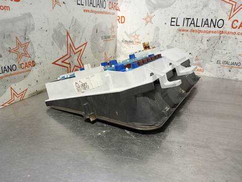 Foto 4ª: Cuadro de Instrumentos Nissan Cabstar CABINA SIMPLE CABINA INDIVIDUAL 120CV 88KW [BD30D] (2000)