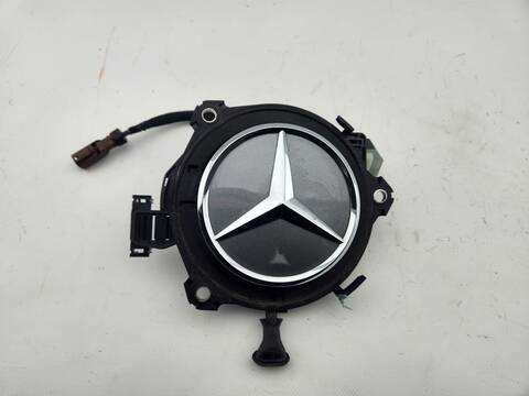 Maneta Exterior Portón Mercedes Clase CLA 200 2.0 DIESEL 4MATIC 150CV 110KW C118)