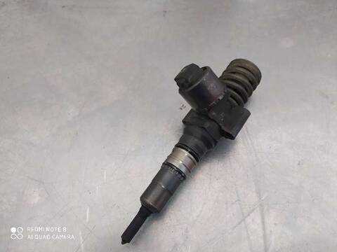 Foto 2ª: Inyectores Volkswagen Touran ADVANCE 140CV 103KW (2003)