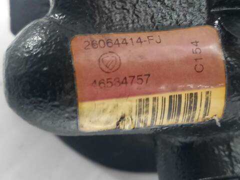 Foto 2ª: Bomba de Direccion Ford Focus BUSINESS 90CV (2007)