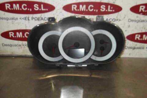 Cuadro de Instrumentos Toyota Rav4 2.0 16V CAT 152CV 112KW