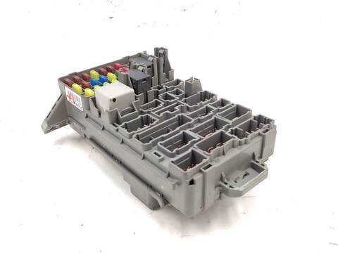 Caja Reles Fusibles Honda Crv 2.0 RD5) 150CV 110KW II RD_)