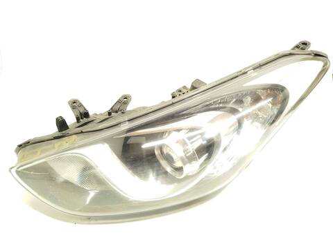 Foto 2ª: Faro Izquierdo Hyundai i30 1.4 CRDI 90CV 66KW [D4FC] (2015)