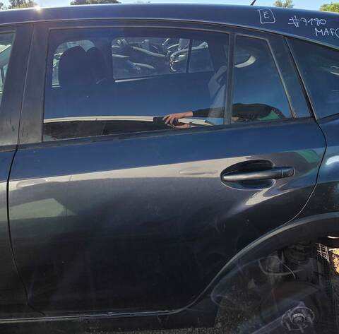 Puerta Trasera Izquierda Subaru XV EE20Z