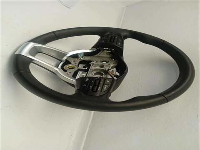 Foto 3ª: Volante Kia Rio DRIVE 100CV 74KW [G3LF] (2023)