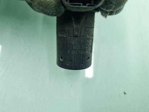 Foto 2ª: Sensor de Aparcamiento Ford Kuga TITANIUM S 4X2 140CV 103KW [UFDA] (2010)