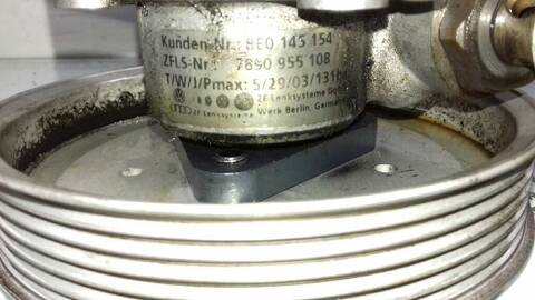 Foto 3ª: Bomba de Direccion Audi A4 2.5 TDI QUATTRO 132KW) AVANT 180CV [BAU] (2003)