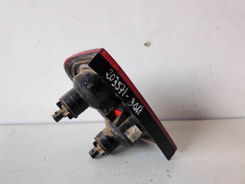 Foto 3ª: Piloto Trasero Derecho Land Rover Freelander 204D3 (2002)