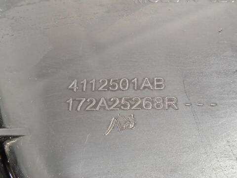 Foto 3ª: Deposito AdBlue Renault Megane 1.5 BLUE DCI 115 K9A6) 116CV 85KW IV SPORT TOURER K9A/M/N_) [K9K872] (2019)