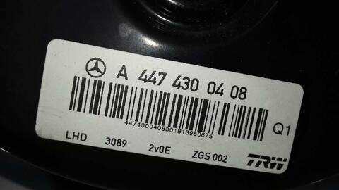 Foto 3ª: Servofreno Mercedes Clase V 200 136CV 100KW (2014)