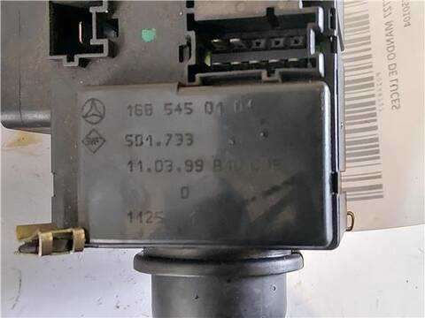 Foto 3ª: Mando Multifuncion Mercedes Clase A 140 1.7 170 CDI 168.008) 90CV 66KW [OM 668.940] (1999)
