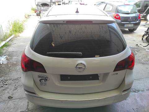 Portón Opel Astra B16DTH