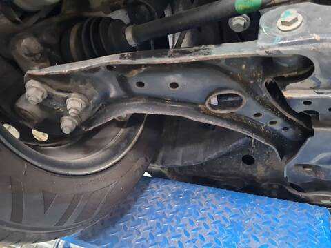 Foto 2ª: Brazo Suspension Delantero Derecho Mg 3 ZP2A - AB1PA 116CV 85KW [15FCD] (2025)