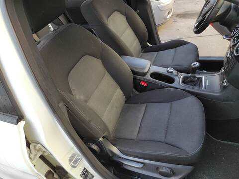Asiento Delantero Derecho Mercedes Clase B 150 651901