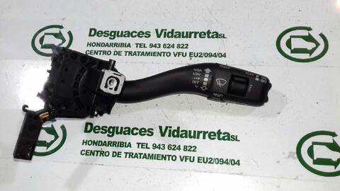 Mando Multifuncion Audi A3 2.0 TDI S LINE 103KW) 140CV