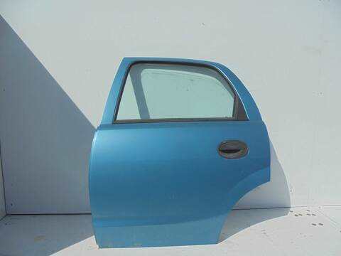 Puerta Trasera Izquierda Opel Corsa CLUB 65CV 48KW