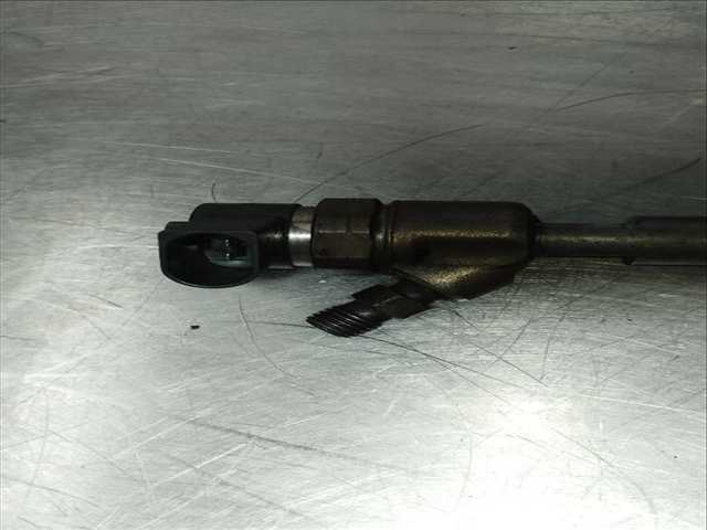 Foto 3ª: Inyectores Mercedes Clase E 180 E 270 CDI 211.016) BERLINA 177CV 130KW (2002)