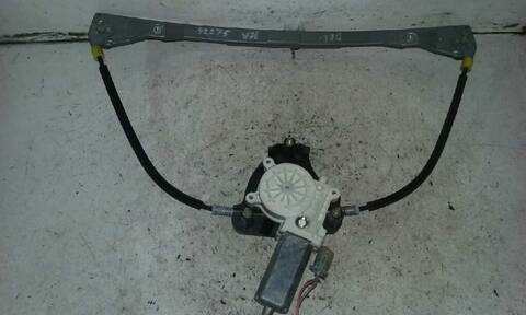 Foto 2ª: Elevalunas Eléctrico Delantero Derecho Renault Clio 1.5 DCI DIESEL 82CV 60KW [K9K B7] (2003)