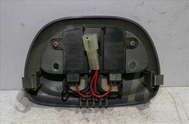 Foto 2ª: Luz Interior Daewoo Nubira 1.6 G 2000-2003 [A16DMS] (2001)