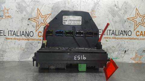 Caja Reles Fusibles Mercedes Clase C 160 C 220 CDI BLUEEFFICIENCY 204.302) COUPE 170CV 125KW