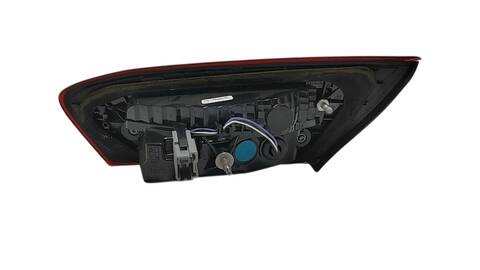 Foto 2ª: Piloto Portón Izquierdo Ford Focus TREND 1 ECOBOOST CAT 101CV (2018)