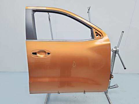 Puerta Delantera Derecha Nissan NP300 ACENTA DOUBLE CAB 4X4 163CV 120KW