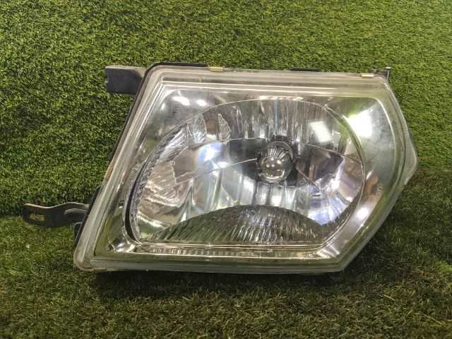 Faro Izquierdo Nissan Patrol 3.0 D ZD30 GU3 3P BINDADO