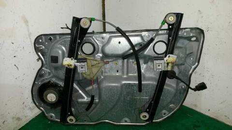 Foto 2ª: Elevalunas Eléctrico Delantero Izquierdo Volkswagen Polo 1.2 12V 64CV 47KW [AZQ] (2003)