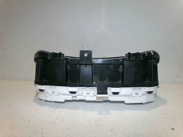 Foto 3ª: Cuadro de Instrumentos Mitsubishi ASX 1.8 D 2010-2012 [4N13] (2012)