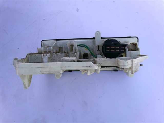 Foto 2ª: Mando Calefacción A. A. Mitsubishi Montero 2.8 TD 1992-1995 [4M40] (1994)