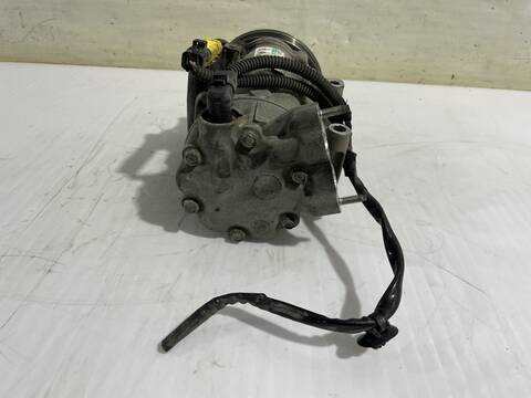 Foto 3ª: Compresor Aire Acondicionado Peugeot 207 CONFORT 90CV 66KW [9HXDV6ATED4] (2010)