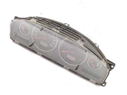 Foto 2ª: Cuadro de Instrumentos Volvo XC 70 D5 XC AWD 163CV 120KW [5244T] (2005)