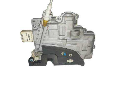 Foto 3ª: Cerradura Puerta Delantera Derecha Audi A4 2.0 TDI AVANT 150CV (2015)