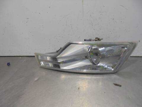 Foto 4ª: Faro Antiniebla Delantero Derecho Citroen C5 BUSINESS BERLINA 109CV 80KW [9HZ] (2010)