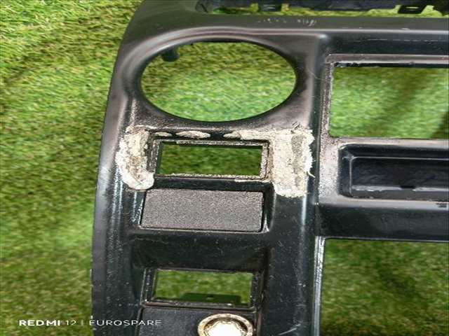 Foto 2ª: Salpicadero Toyota Land Cruiser 3.0 D KDJ90 GX 3P [1KD-FTV] (2002)