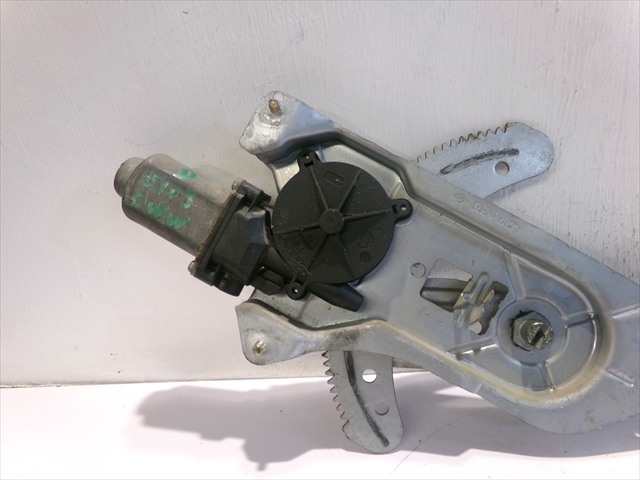 Foto 3ª: Elevalunas Eléctrico Delantero Derecho Renault Kangoo 1.5 DCI 2003-2008 [K9KB7] (2004)
