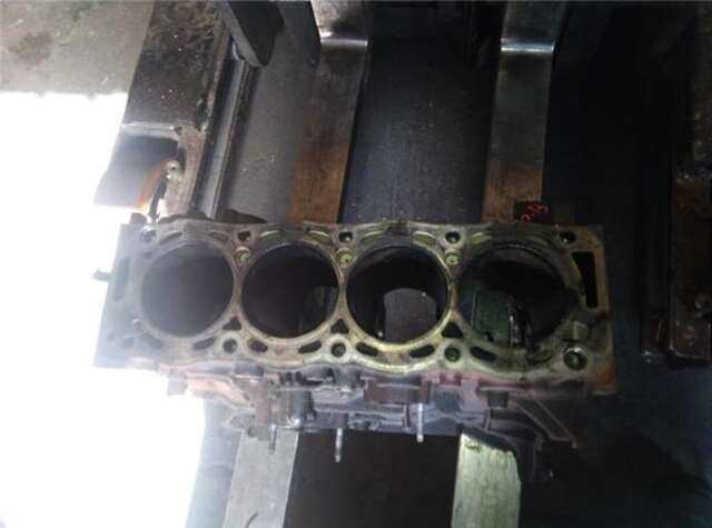 Foto 2ª: Bloque Motor Peugeot 5008 2.0 ACTIVE [2.0 LTR. - 110 KW 16V HDI FAP CAT (RHE - DW10CTED4)]