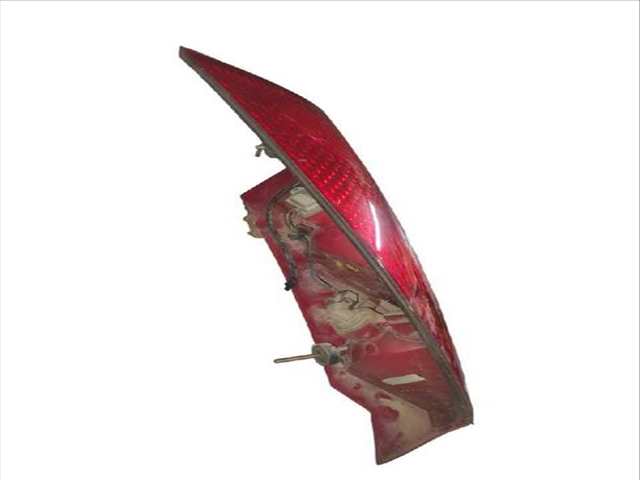 Foto 2ª: Piloto Trasero Izquierdo Ford Focus 2.0 16V 131CV (1998)