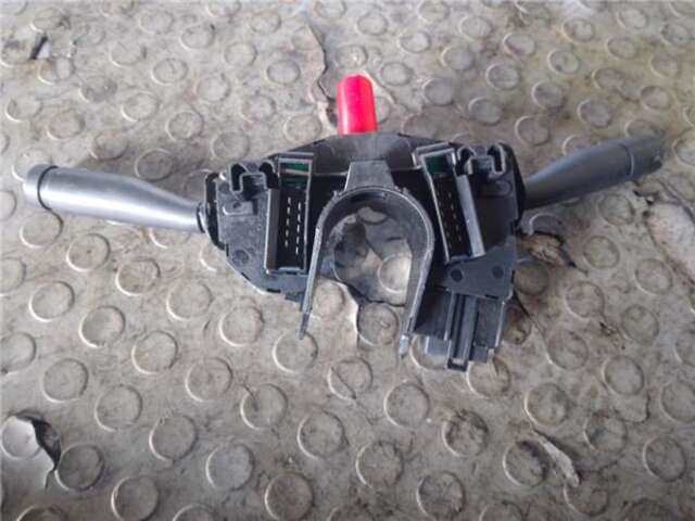 Foto 2ª: Mando Multifuncion Ford Fiesta 1.8 D [RTJ]