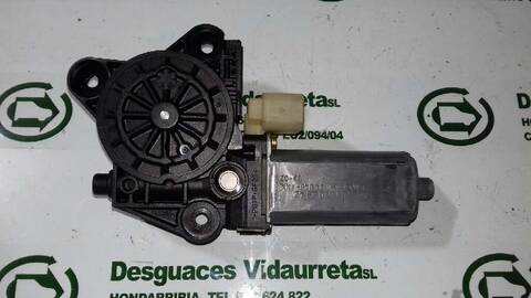 Elevalunas Eléctrico Trasero Izquierdo Mercedes Clase C 160 1.8 CAT BERLINA 143CV 105KW