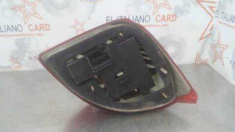 Foto 3ª: Piloto Trasero Derecho Ford Ka 50CV 37KW (1996)