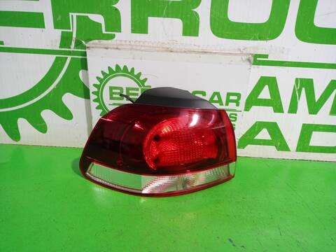 Piloto Trasero Izquierdo Volkswagen Golf ADVANCE 105CV 77KW