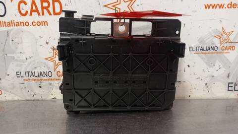 Foto 2ª: Caja Reles Fusibles Citroen C5 2.0 HDI SX 107CV 79KW [RHZ] (2001)