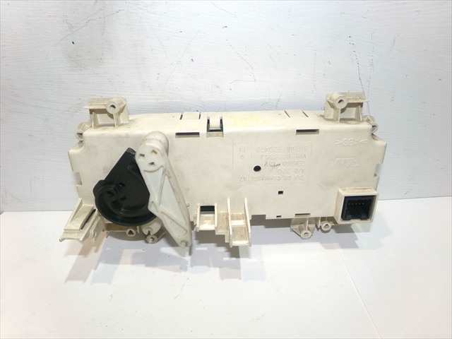 Foto 2ª: Mando Calefacción A. A. Citroen Xsara 2.0 HDI 2000-2004 [RHZ] (2001)
