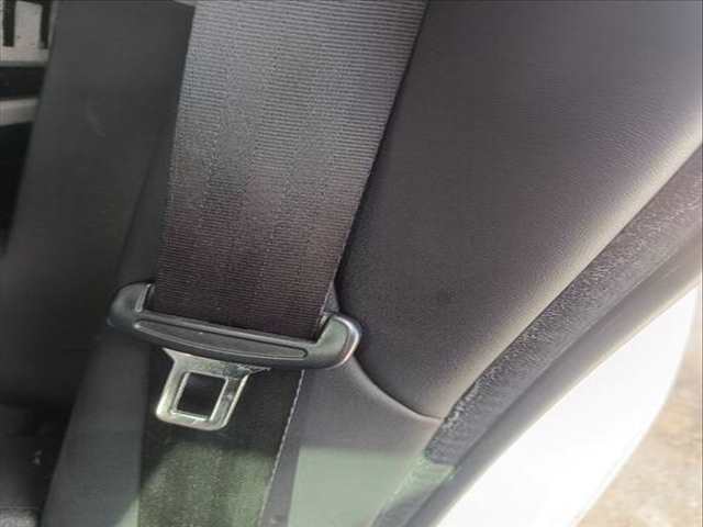 Cinturón Trasero Izquierdo Peugeot 3008 BHZ